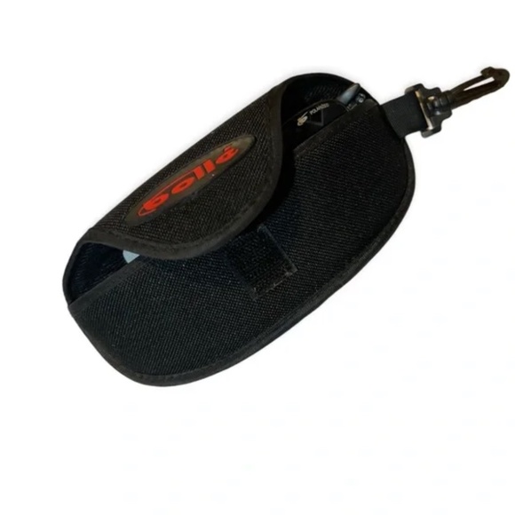 Bollé sports sunglasses - polarized- rubber head grip - comfortable- with case - Picture 5 of 5